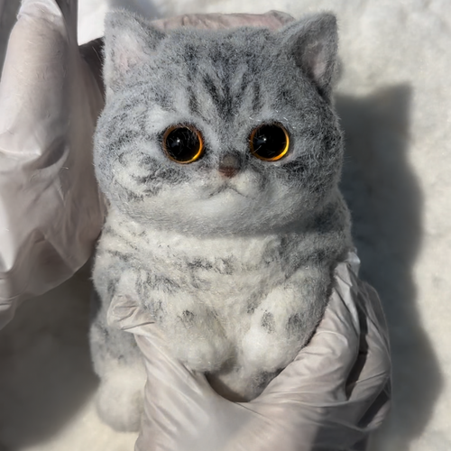 A01:Chubby Gray Tabby Squishy Cat
