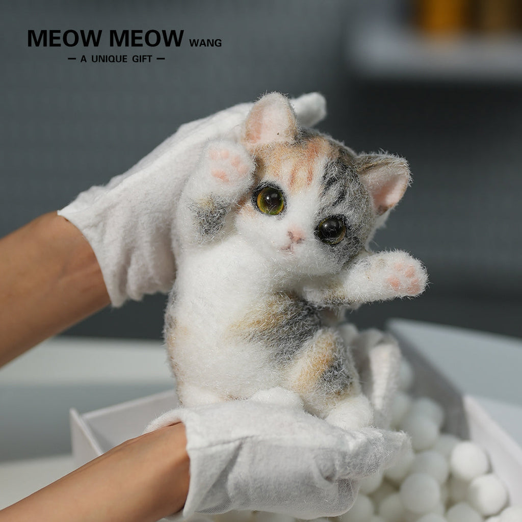 A04:Adorable Calico Squishy Cat Toy