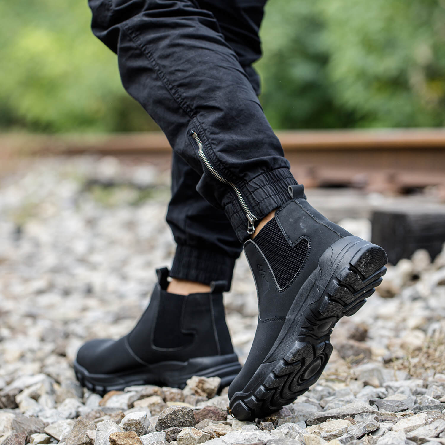 QD 6" Waterproof Slip-On Composite Toe Boots