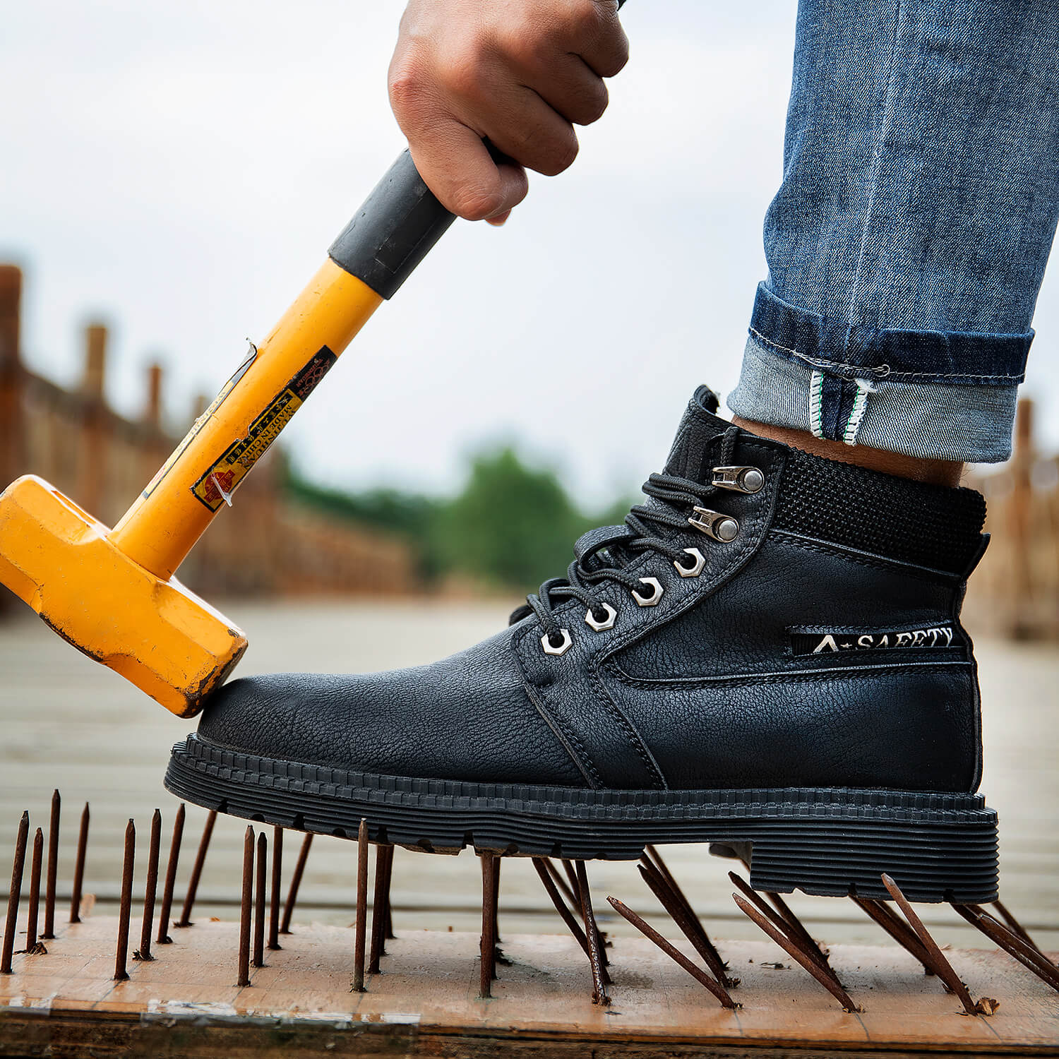 QD Non-Slip Waterproof Steel Toe Boots