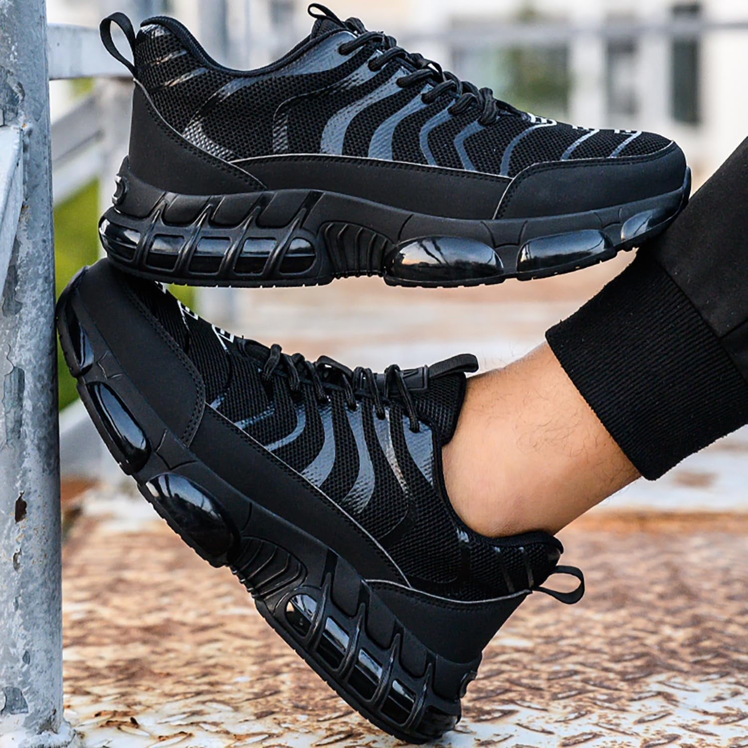 QD Steel Toe Breathable Lightweight Safety Shoes