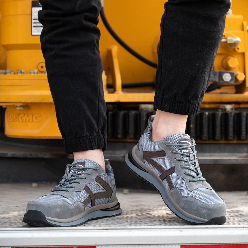 QD Steel Toe Breathable Work Shoes